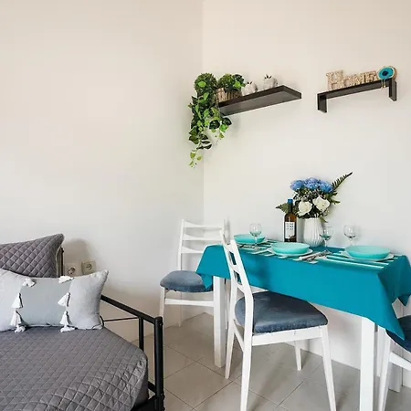 La Christine * Rhodes City